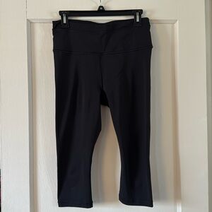 Athleta accelerate crop